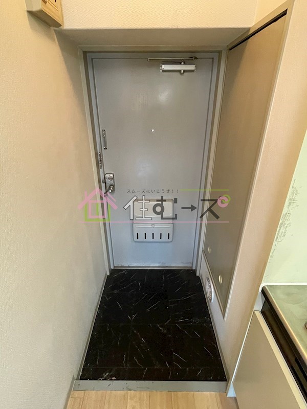 グランベイ豊新 玄関