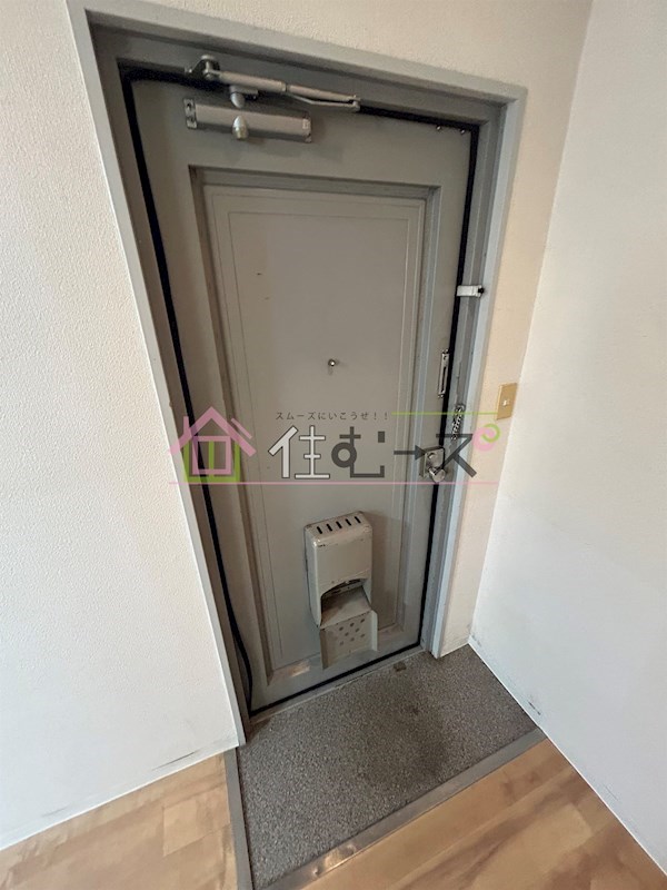 デイルーチェ上新庄 玄関