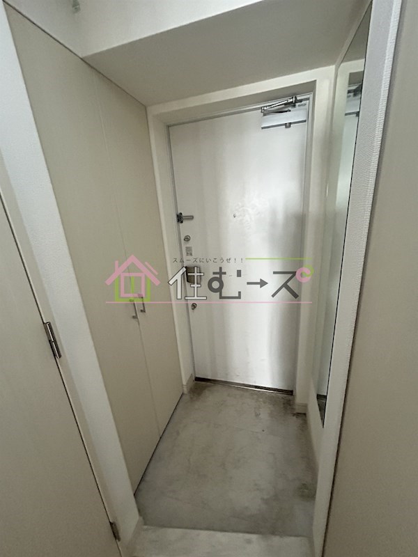 アドバンス大阪グロウスⅡ 玄関