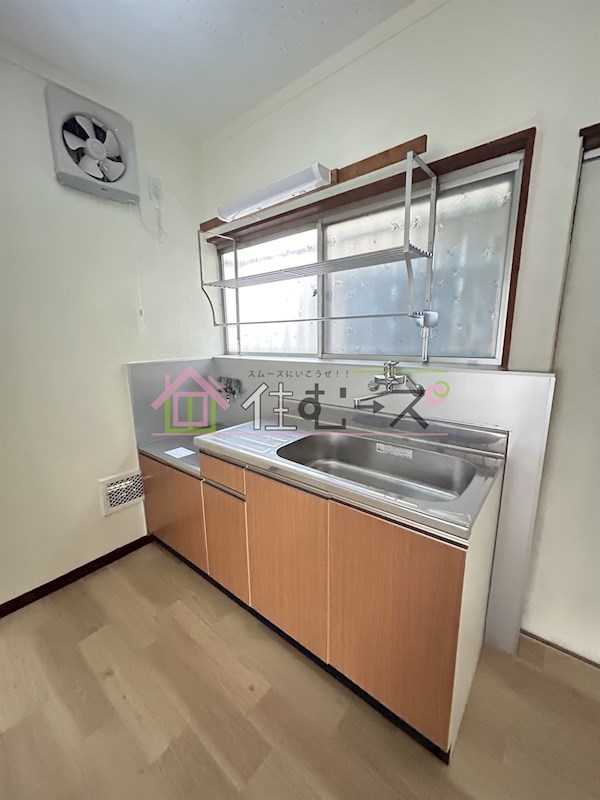 北加賀屋5丁目　戸建て キッチン