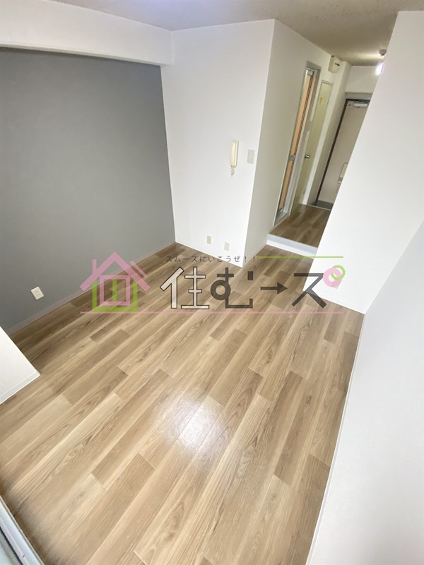 LakiaMaison弁天町 リビング