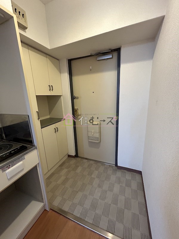ライオンズマンション新大阪第5 玄関