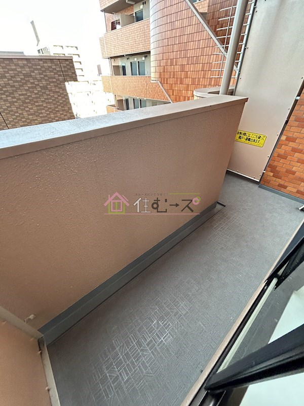 ライオンズマンション新大阪第5 ベランダ
