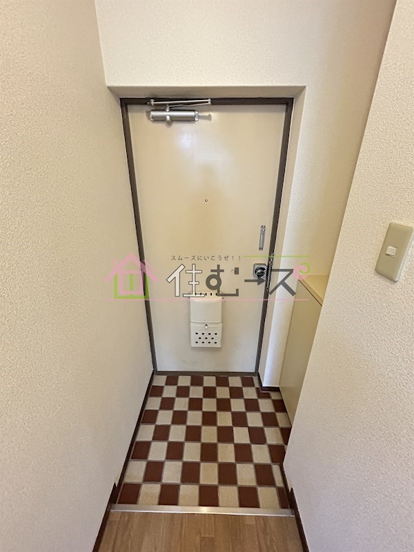 新大阪グランドハイツ北 玄関