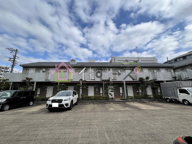 カネマスロイヤルコート 外観