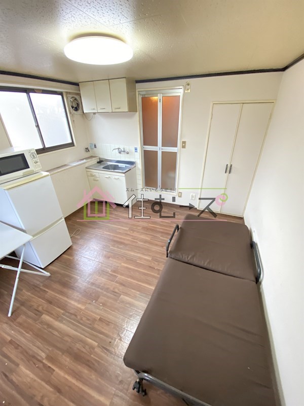 シャルム今市 リビング