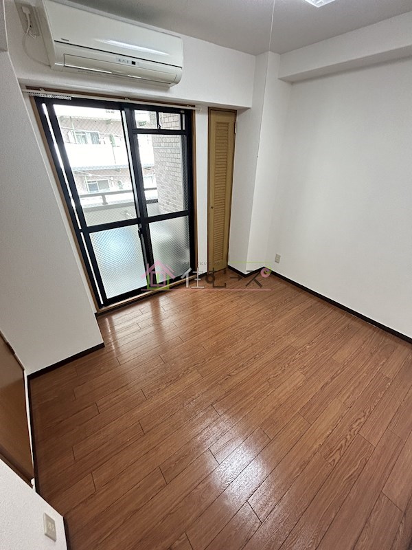 コアロード2000 ベッドルーム