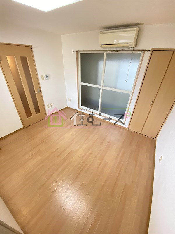 ハイツウィングスター ベッドルーム