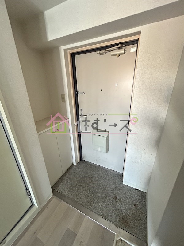 ウィンヒルズ難波南 玄関