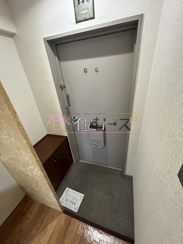 シルバーハイツ鷺洲 玄関