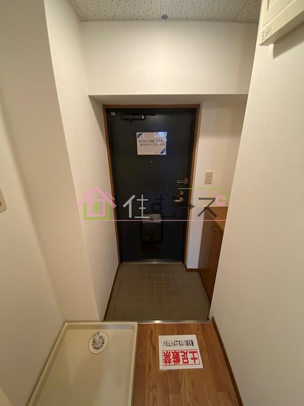 ノルデンハイムリバーサイド天神橋 玄関