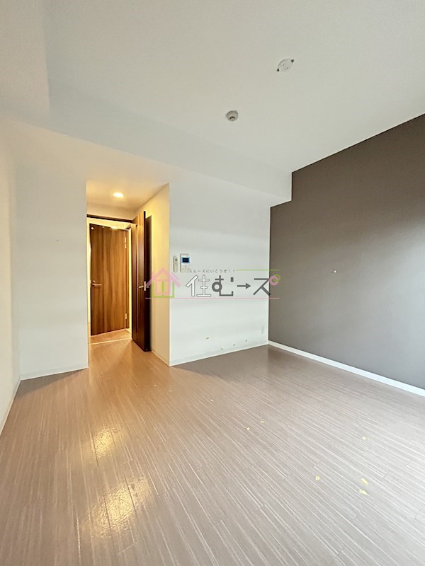 メゾンキコー難波南 リビング