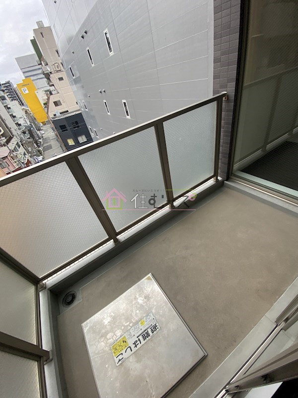 エステムコート心斎橋EASTⅢエクシード ベランダ
