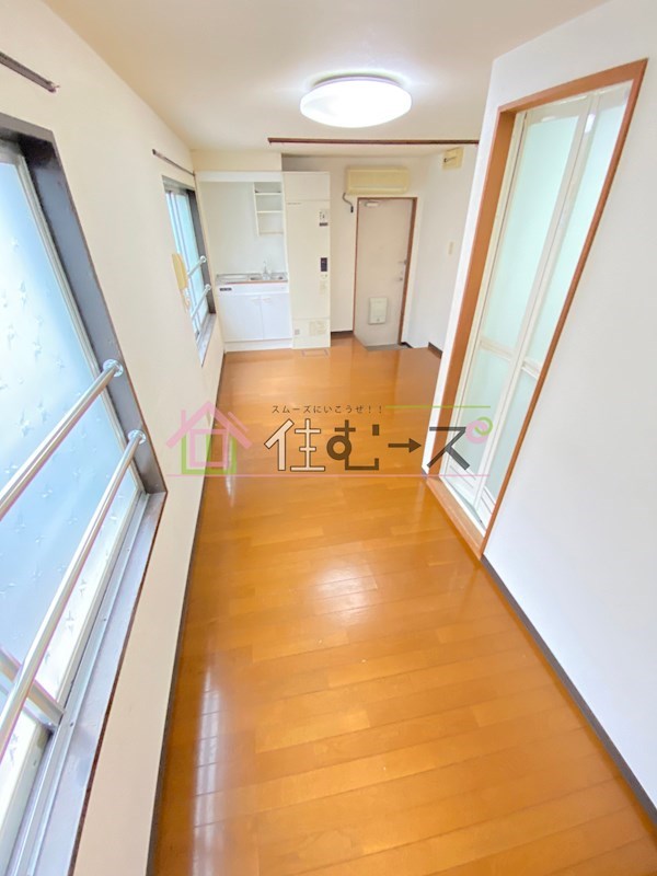 吉田ビル リビング