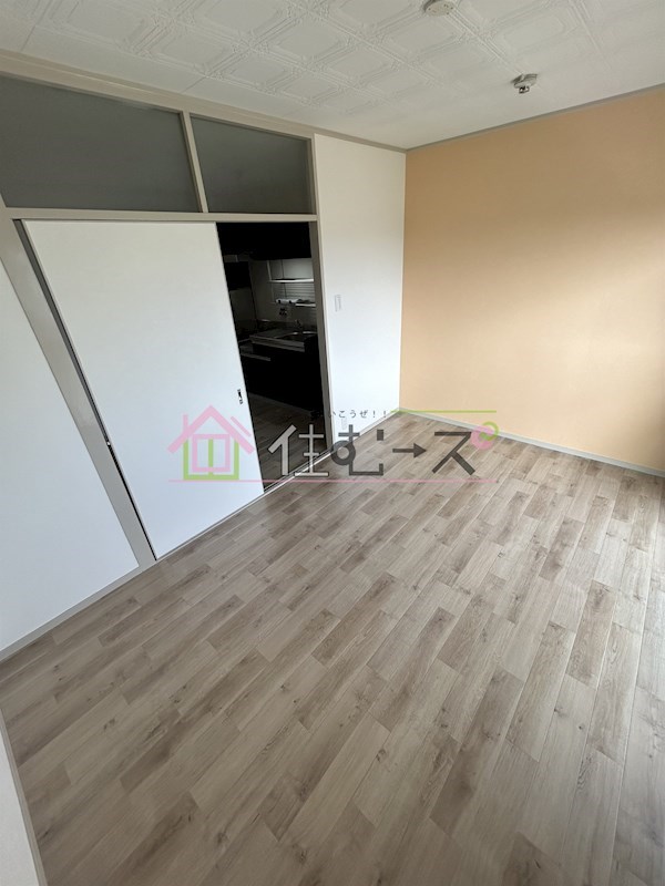 ローズコーポ新大阪7 リビング