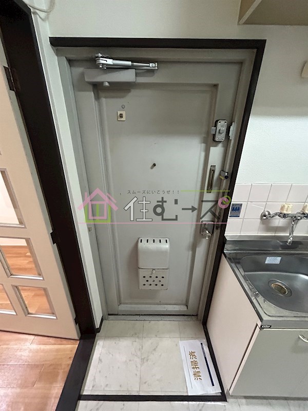 シルクロード勝山 玄関