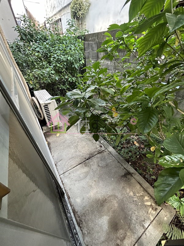 ハイツアサヒB棟 ベランダ