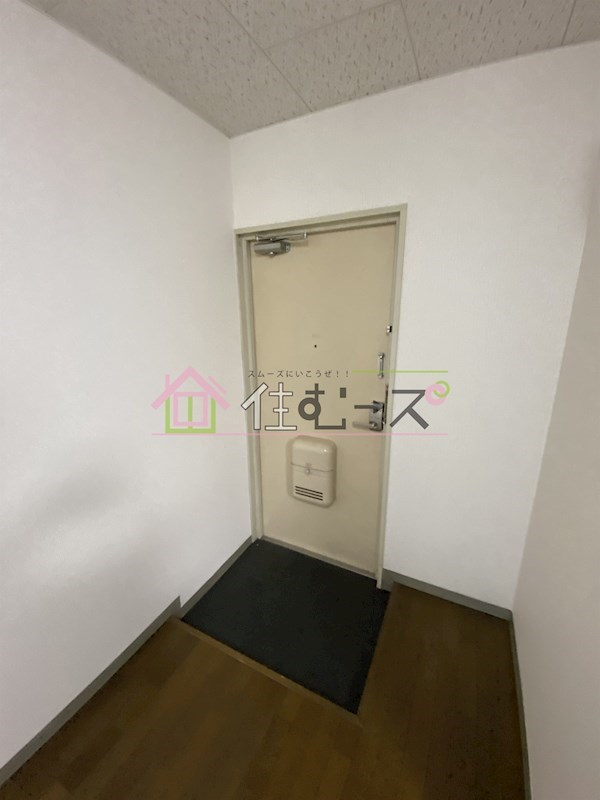 メゾンド紫香 玄関