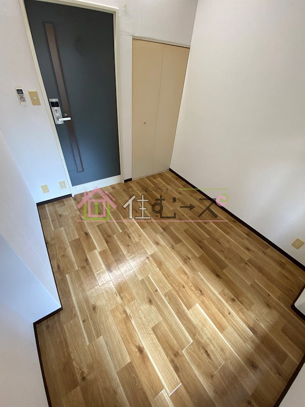 アメニティー新高二番館 リビング