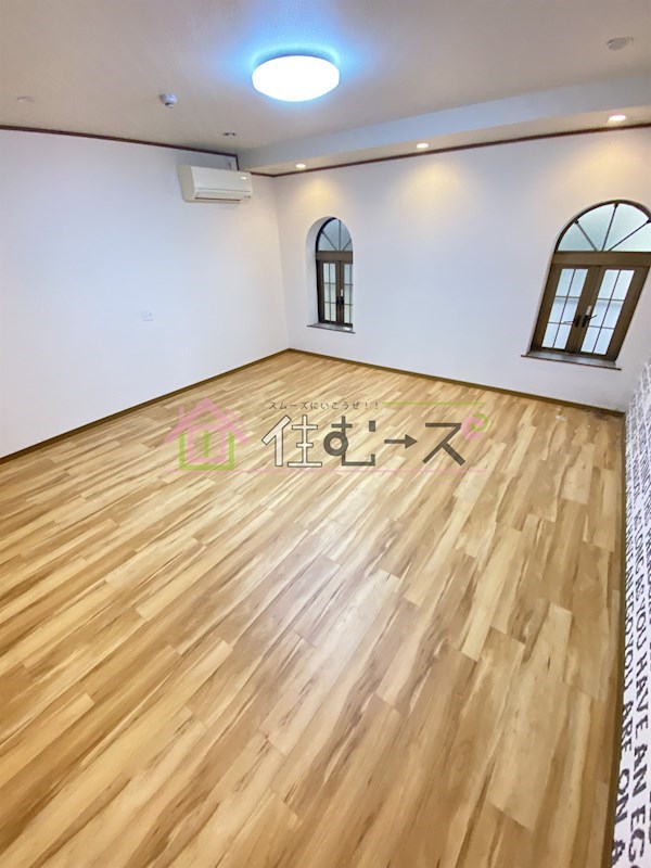 天下茶屋北一戸建 ベッドルーム