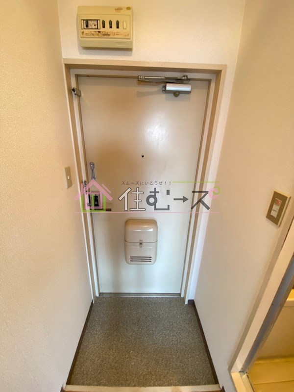 プレアール長居公園 玄関