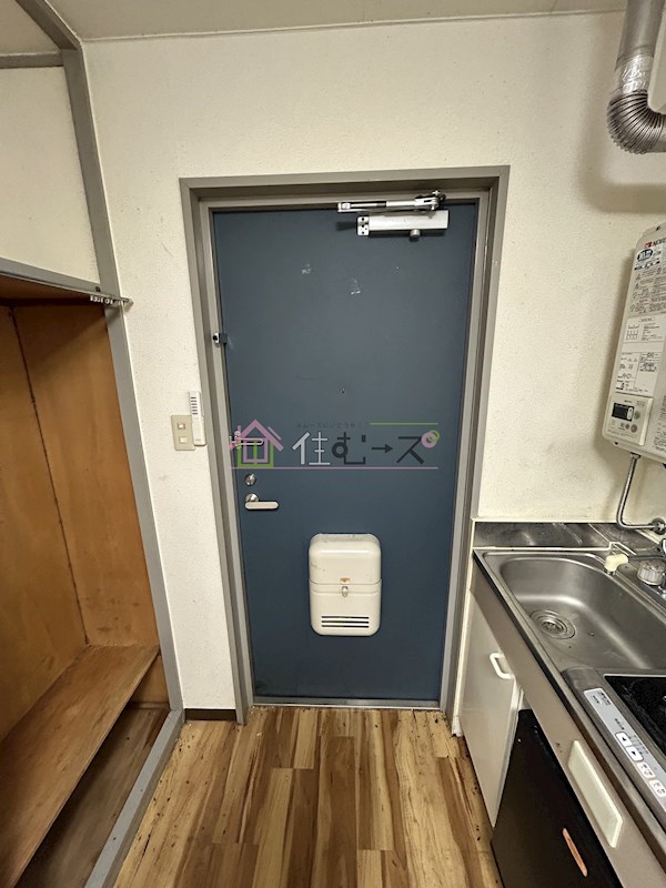 昭和グランドハイツ恵美須  玄関