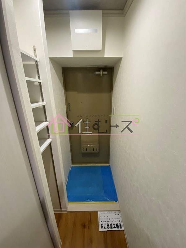 新大阪コーポビアネーズ 玄関