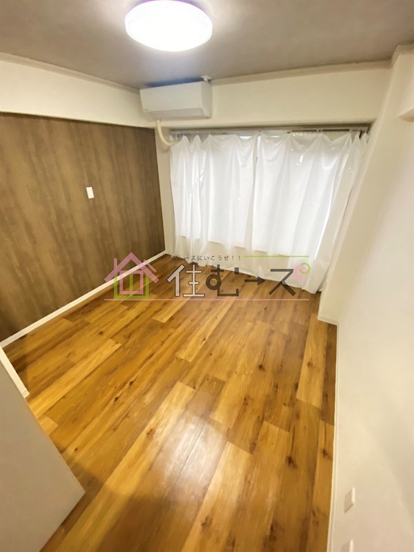 新大阪コーポビアネーズ ベッドルーム