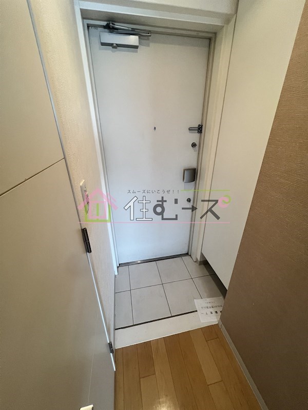 グレンパーク中川 玄関