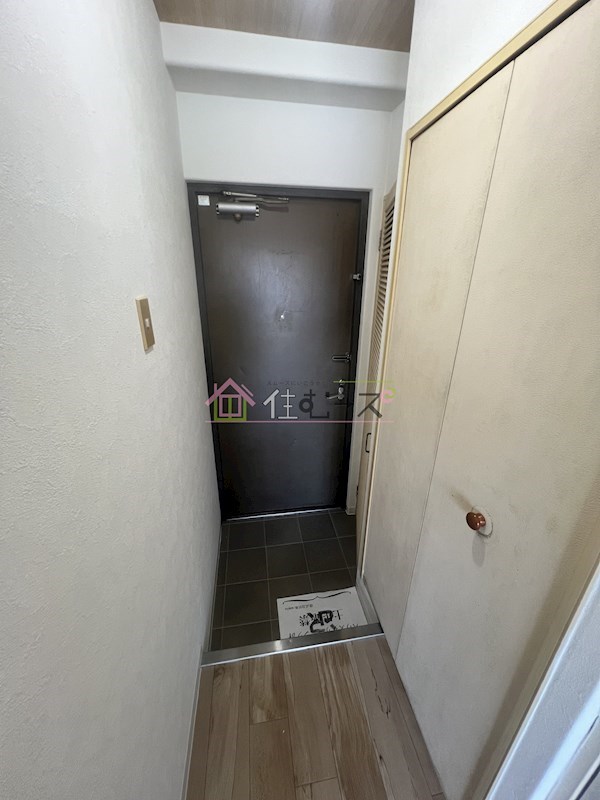 ライラックヴィラ大今里 玄関