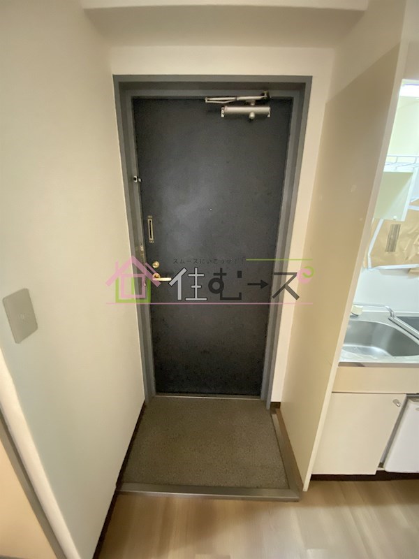 クレセール春日出 玄関