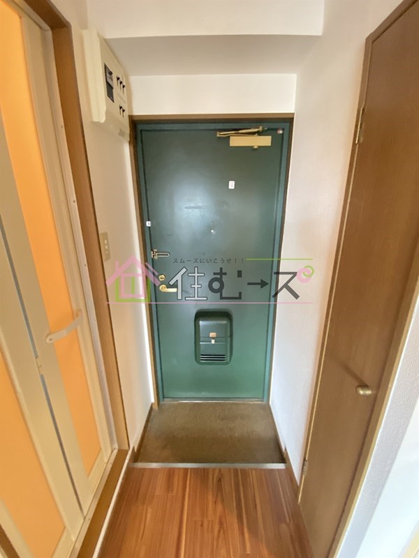 ステイトリー川口屋 玄関