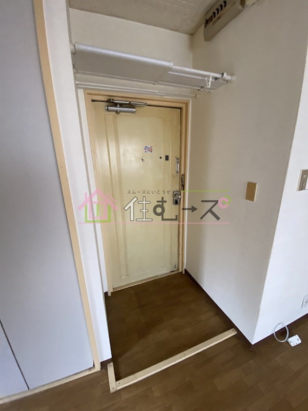 ウィンパレス弁天 玄関