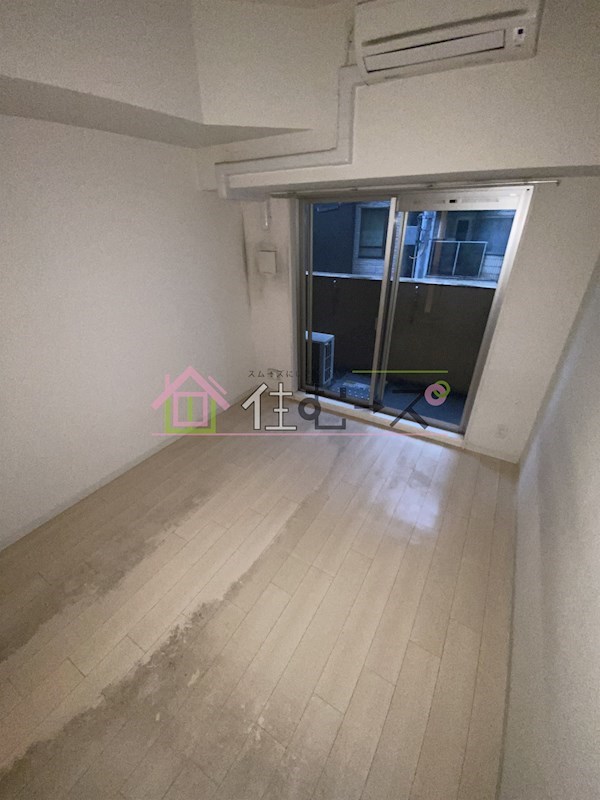 プレサンス堺筋本町フィリア ベッドルーム