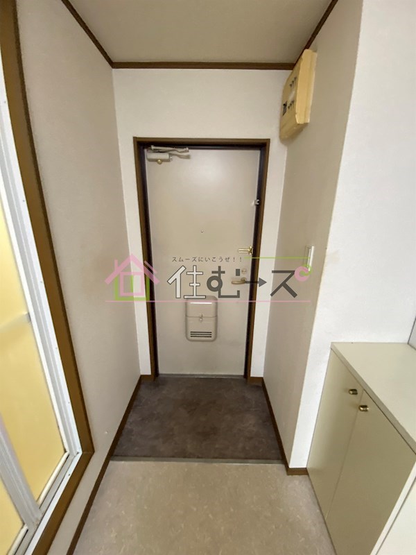 エクスペリエンス 玄関