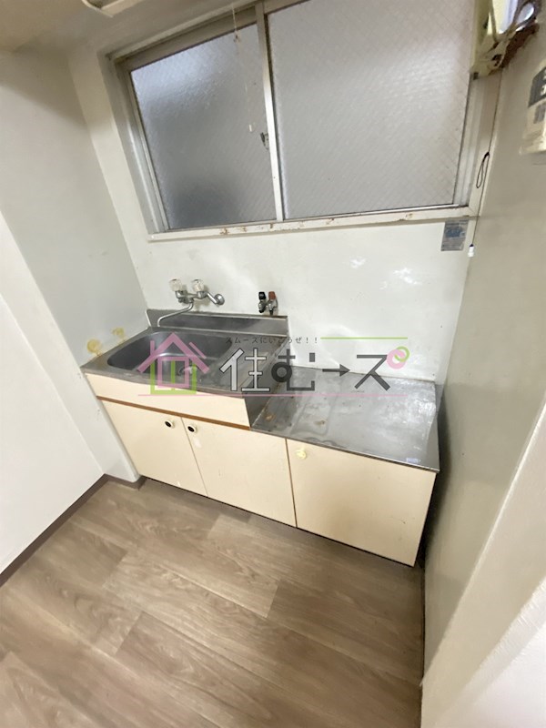 アバンス三先 キッチン