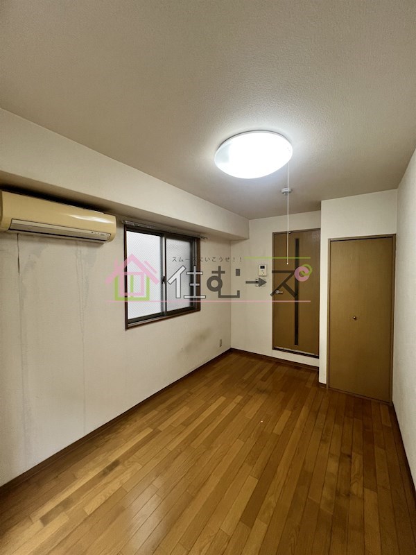 レフィナード恵美須 リビング