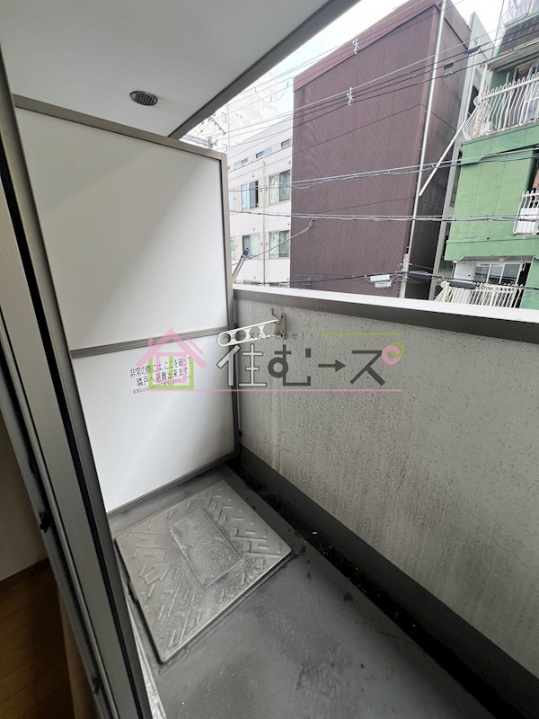 レフィナード恵美須 ベランダ