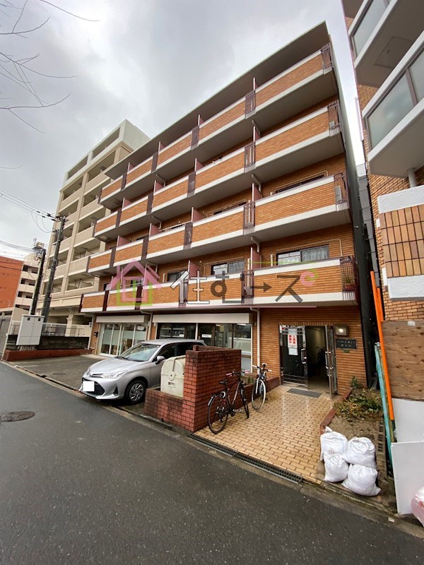 スペースライフ新大阪 外観