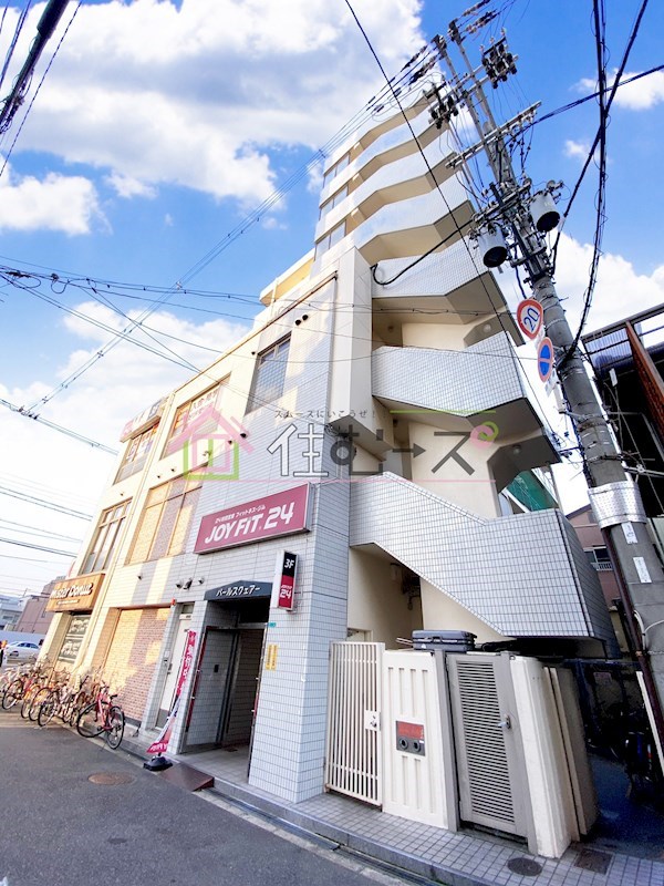 パールスクエアー 外観