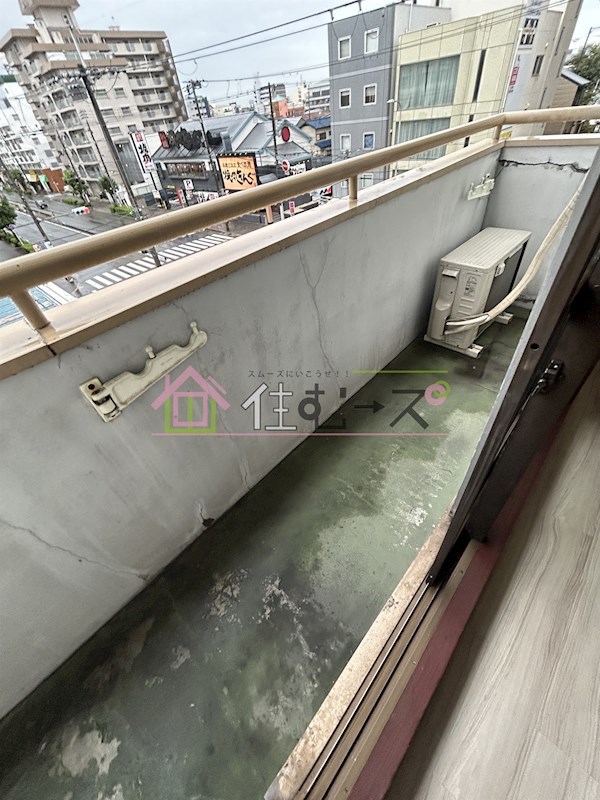 ミヤコビル ベランダ