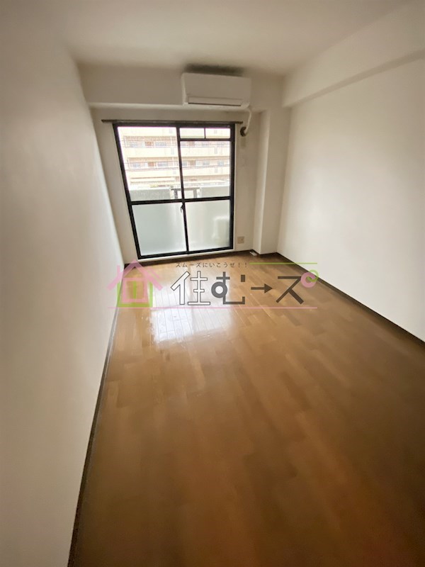 コスモコート大南 ベッドルーム