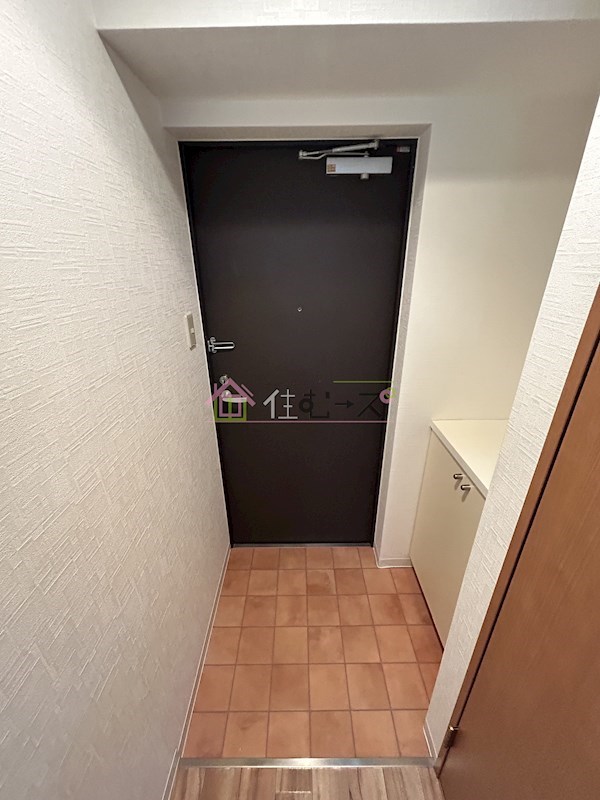 レジェンドール堺筋本町 玄関