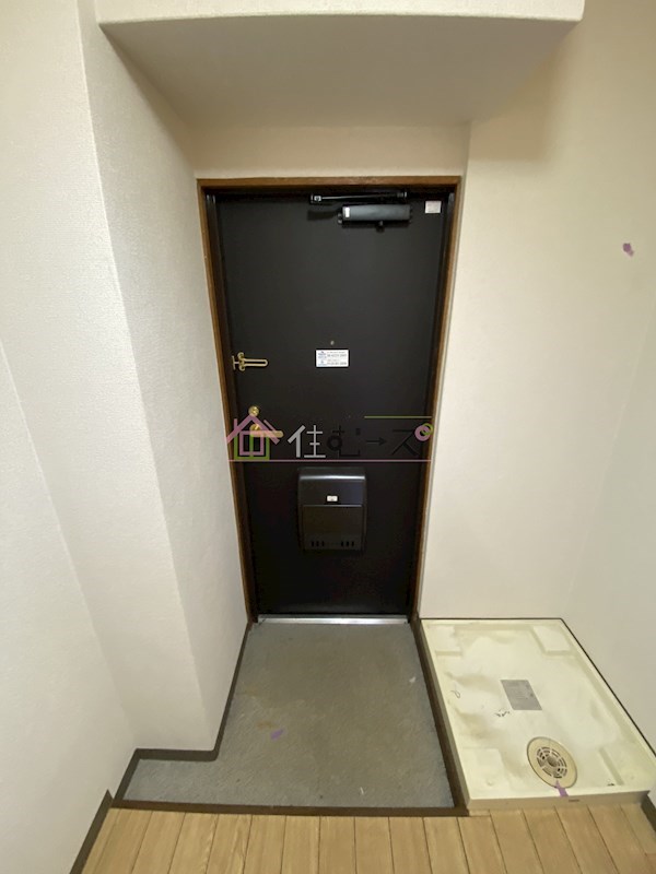 フローライト新大阪 玄関