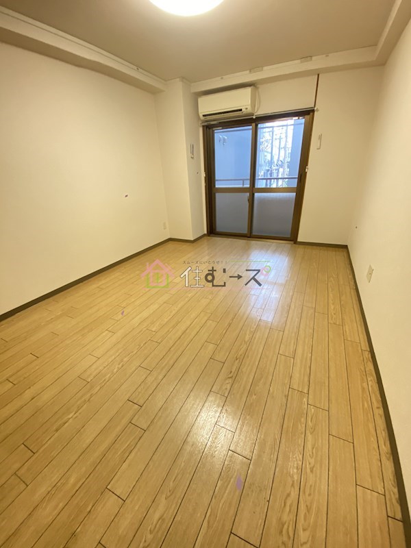 フローライト新大阪 ベッドルーム