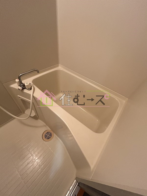 ドゥエリング成育 風呂画像