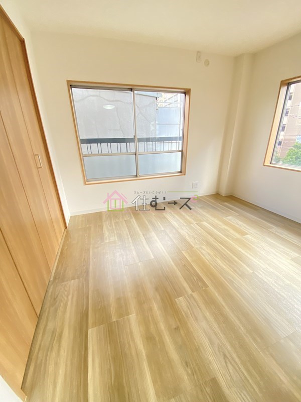 合川マンション ベッドルーム