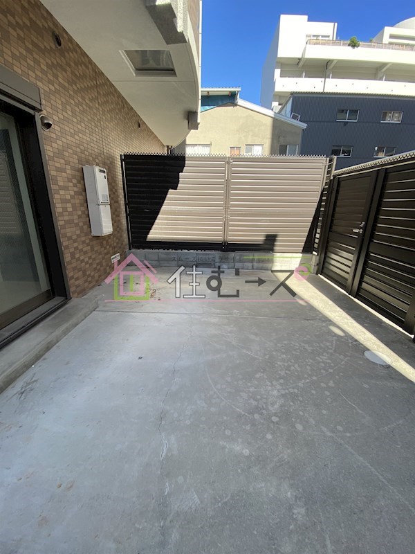 Luxe難波WEST ベランダ
