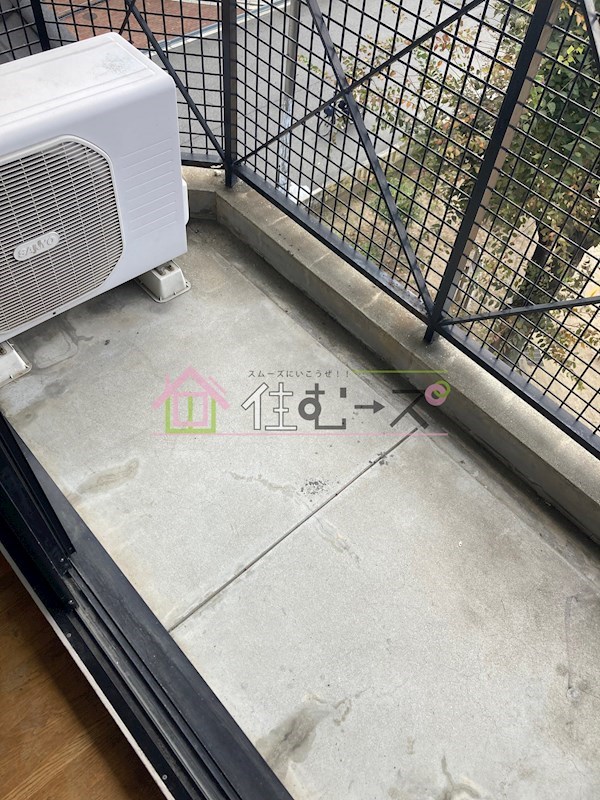 ハーモニー弁天 ベランダ