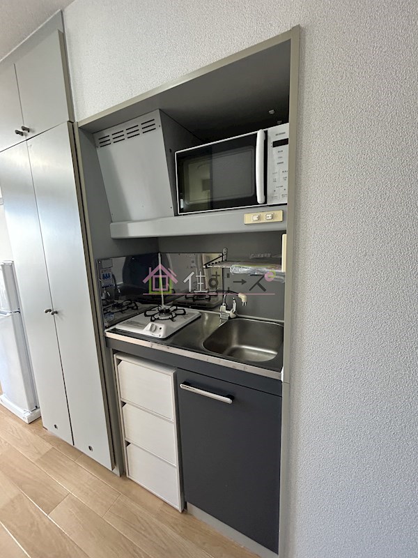 朝日プラザ梅田北デラ・リブジェ キッチン